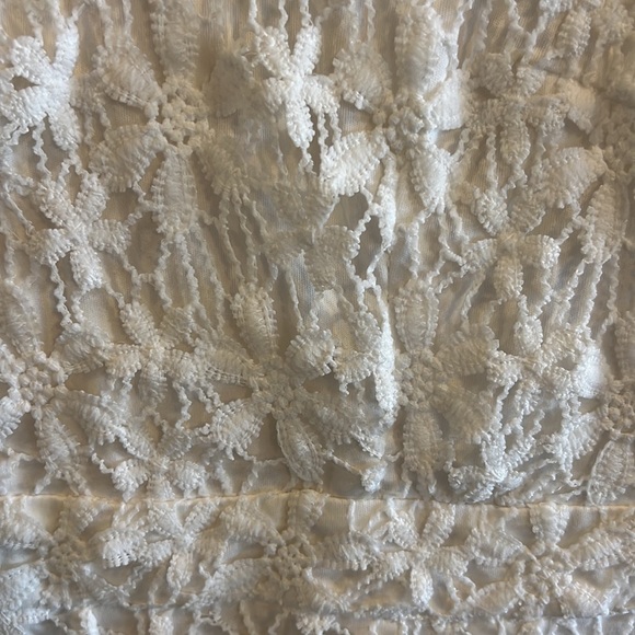 Southern Fried Chics White Lace Long Sleeve Romper - Picture 3 of 4